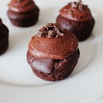 Chokolade Muffins med Smørcreme - Svampede Chokolade Muffins