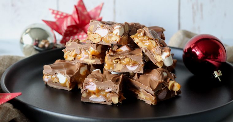 Chokolade Med Peanuts, Karamel Og Skumfiduser