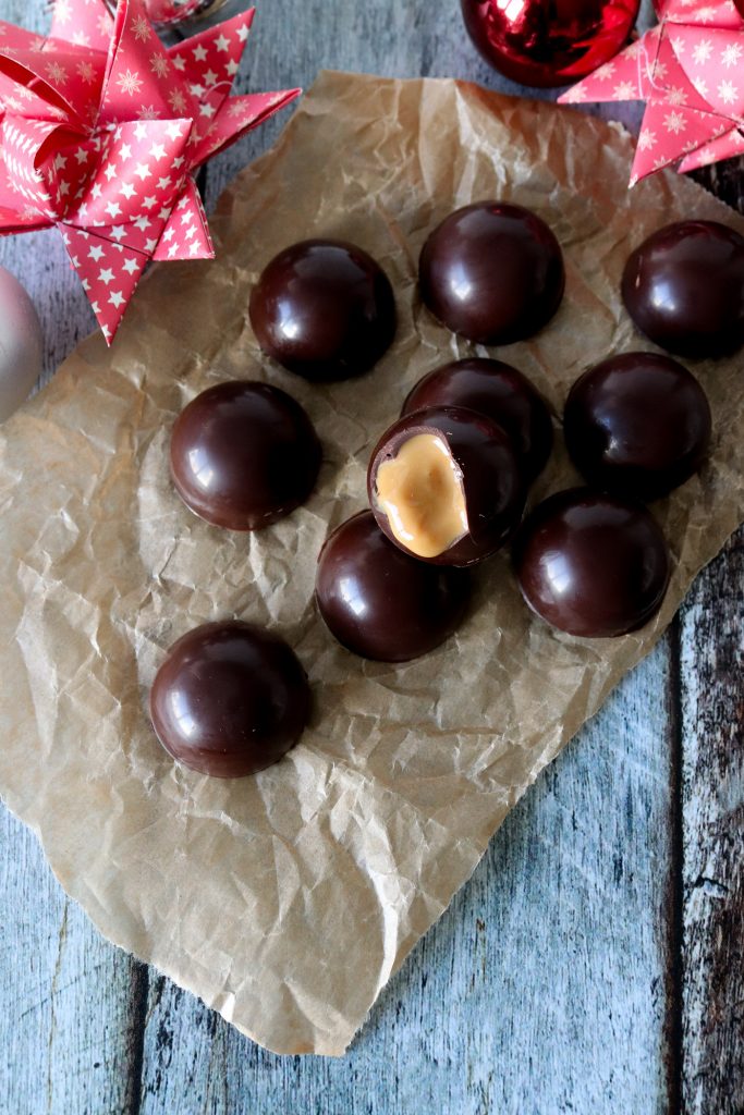 Fyldte Chokolader Med Skildpaddekaramel