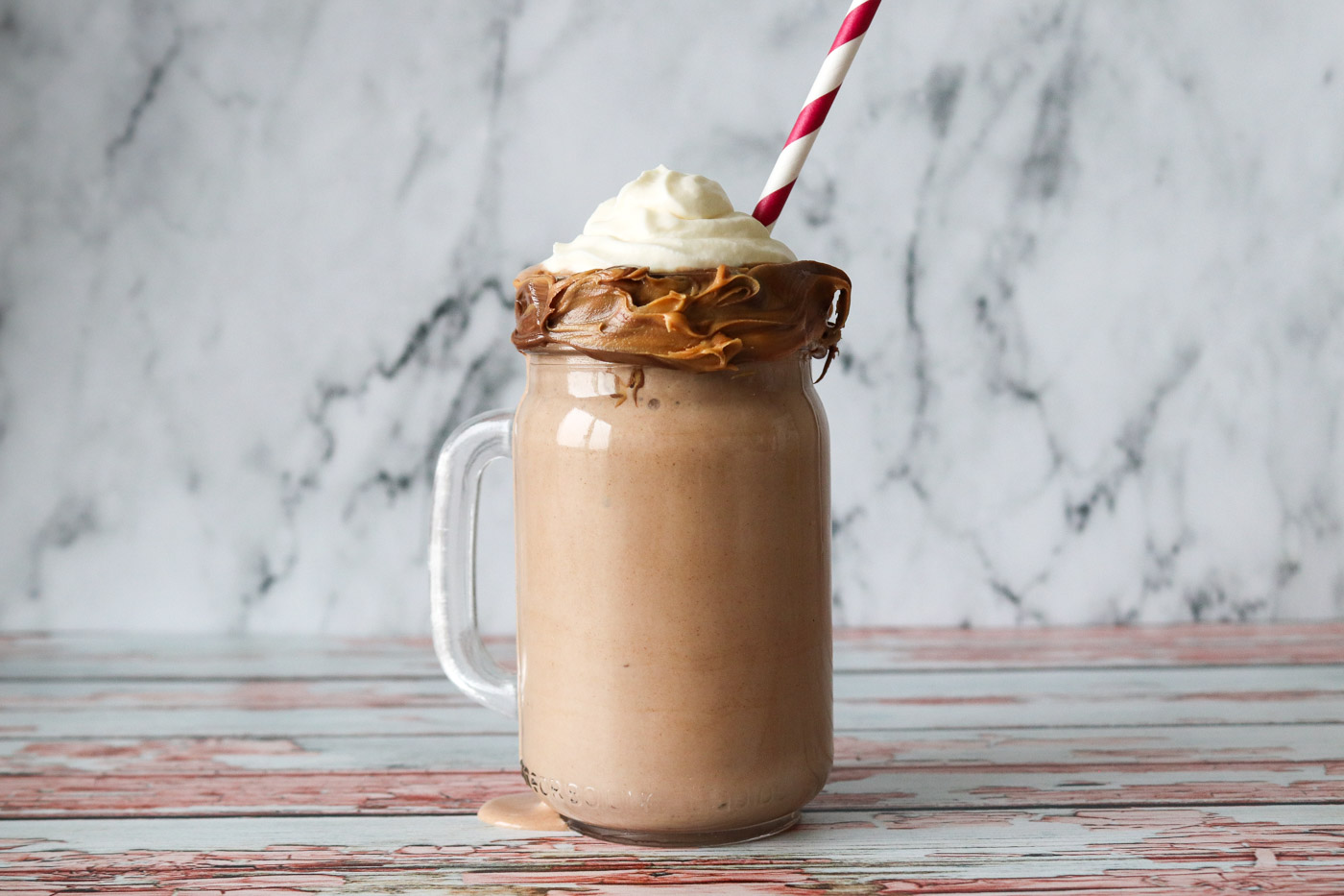 Lækker Milkshake Med Peanut Butter Og Nutella – Hjemmelavet Milkshake