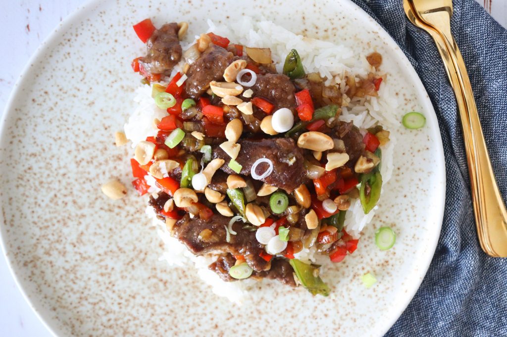 Mongolian Beef Med Grøntsager - Steak Strimler I Sauce Med Grøntsager