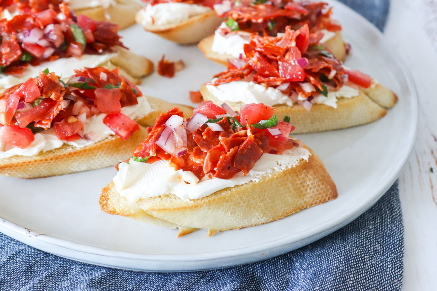 Brødhapsere Med Tomat Og Chorizo – Bruschetta Inspireret Brød