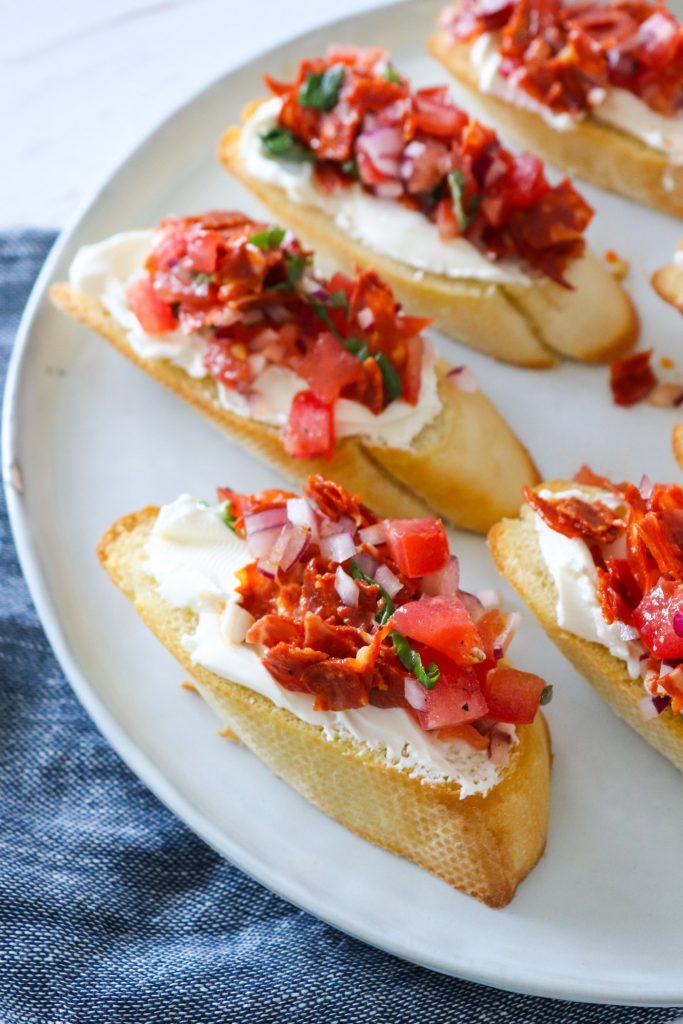 Brødhapsere Med Tomat Og Chorizo - Bruschetta Inspireret Brød