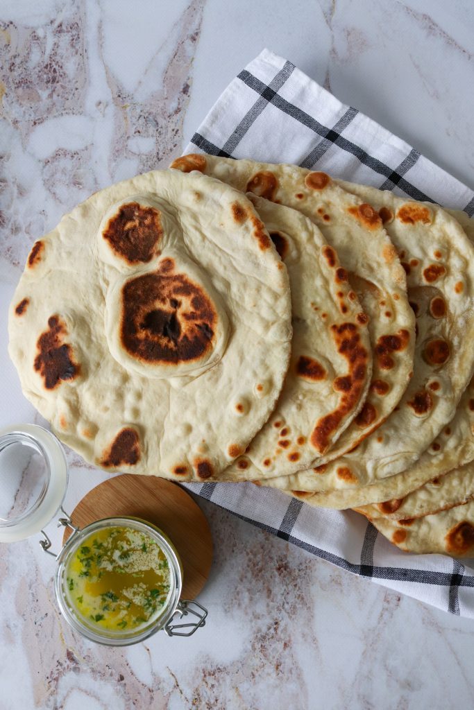 Hjemmelavet Naan - Den Bedste Opskrift På Naanbrød