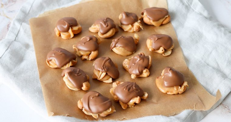 Cashew Clusters – Cashewnødder Med Chokolade Og Karamel