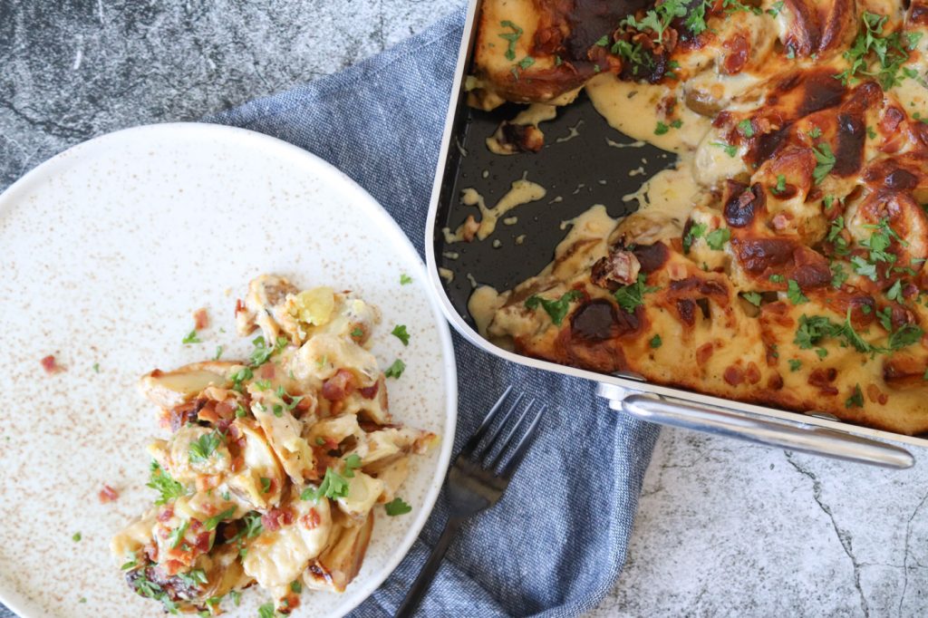 De Nemmeste Flødekartofler Med Bacon - Opskrift På Flødekartofler