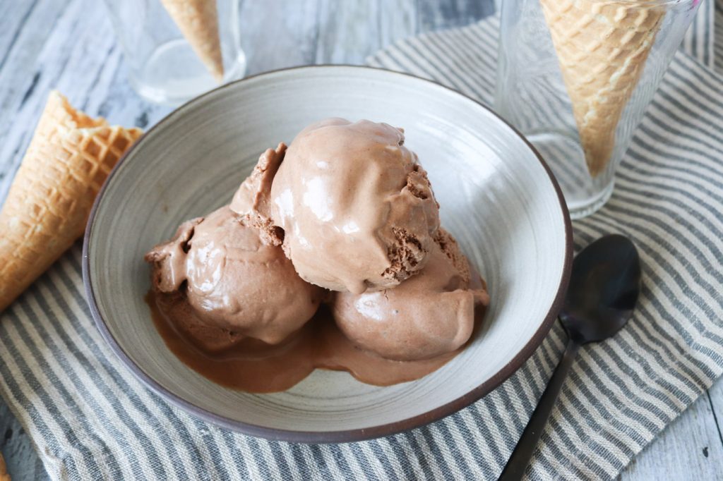 Den Bedste Chokoladeis - Hjemmelavet Cremet Chokoladeis
