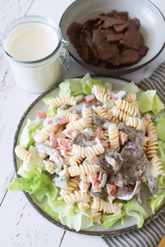 Den Bedste Pastasalat Med Kebab Og Hjemmelavet Kebabdressing