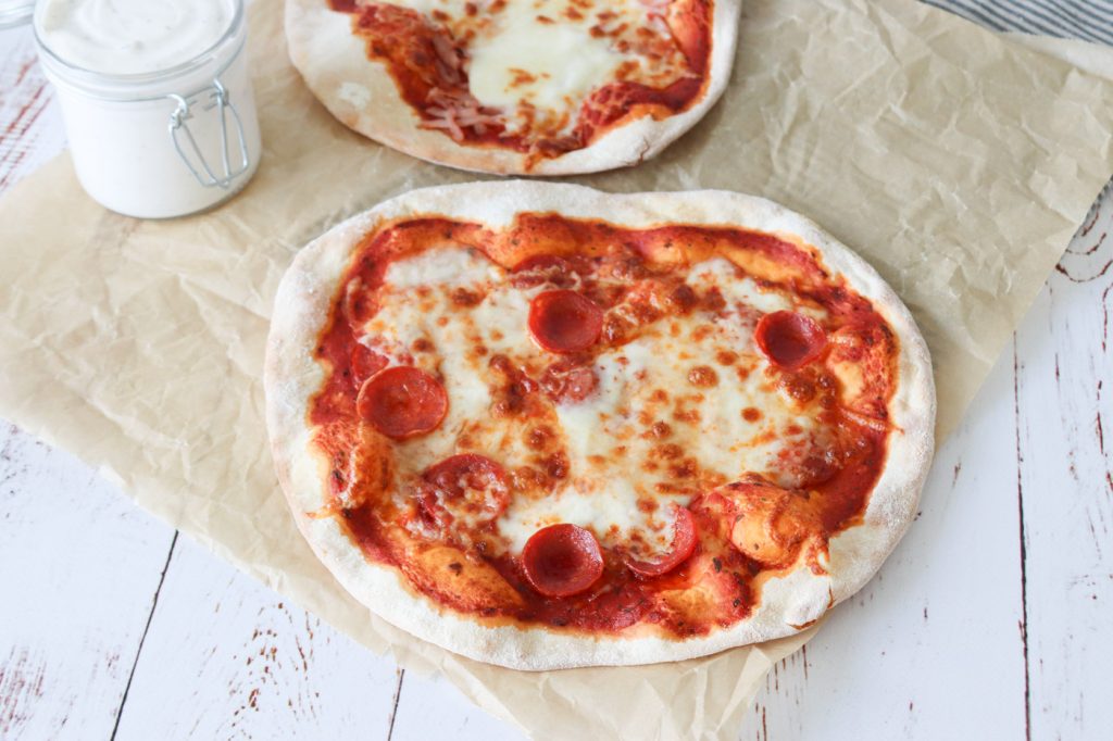 Den Bedste Pizza Opskrift - Pizzadej Der Ikke Skal Hæve