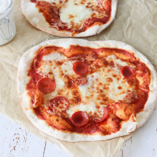Den Bedste Pizza Opskrift - Pizzadej Der Ikke Skal Hæve