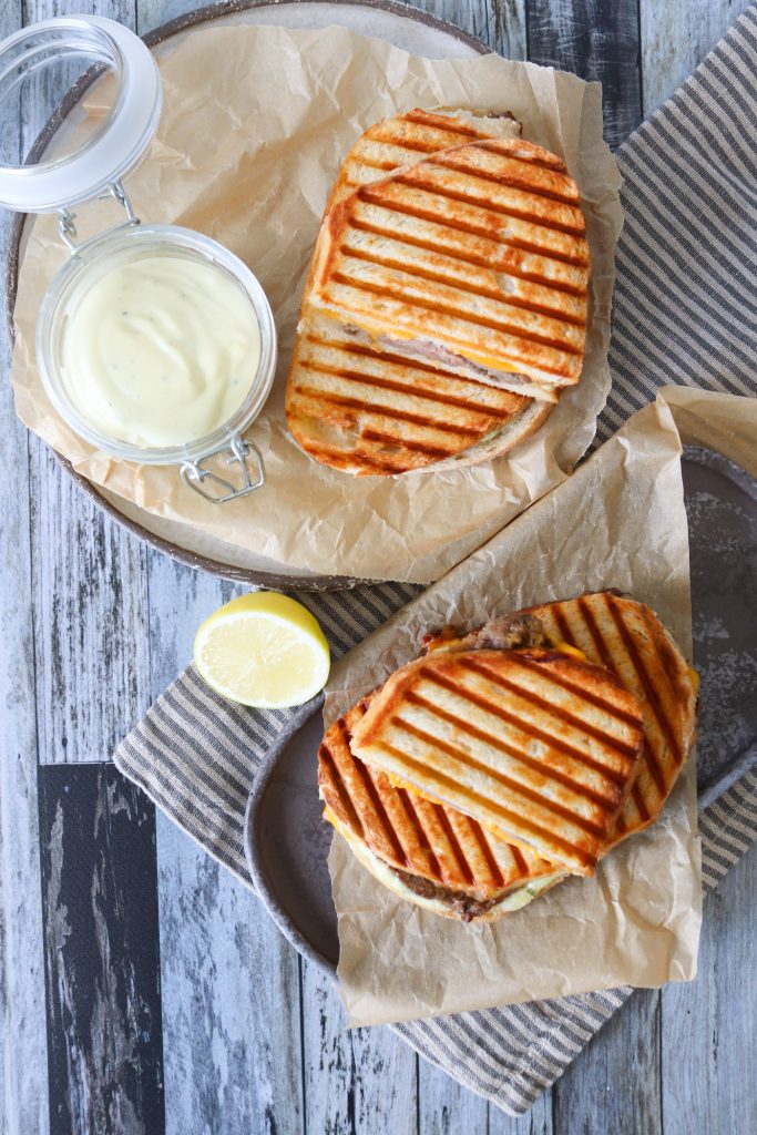 Toast Med Oksecuvette Og Bearnaisemayonnaise