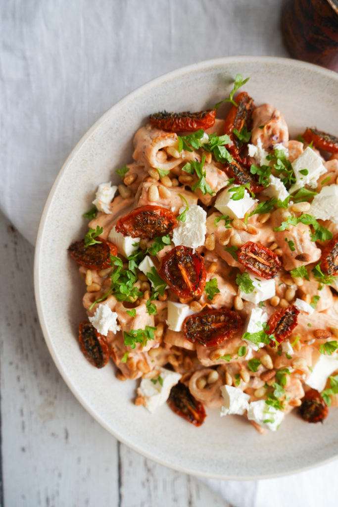 Pastasalat Med Tomatdressing