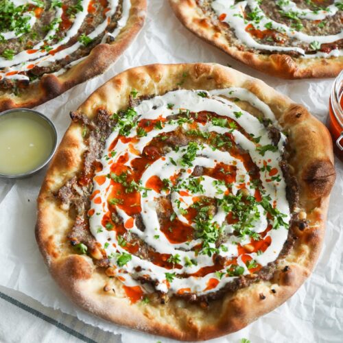 Tyrkisk Inspireret Pizza