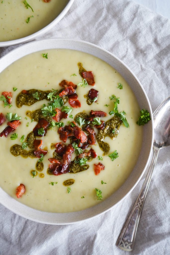 Kartoffelsuppe Med Porre