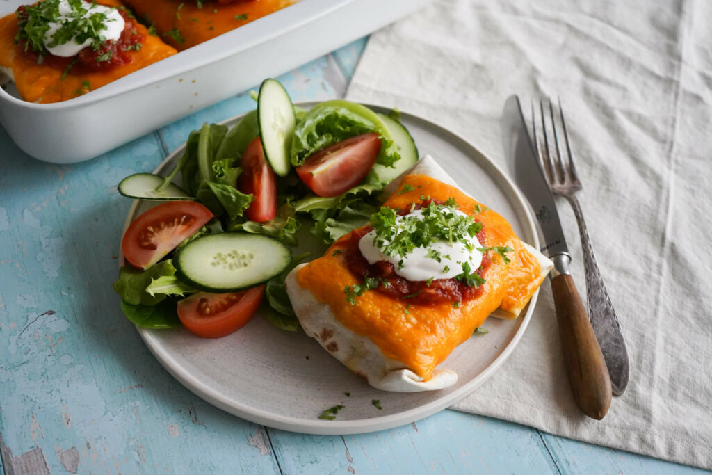 Tortillas med kødsauce og ost