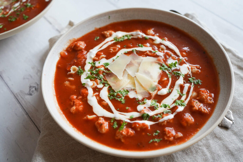 Tomatsuppe Med Kødboller - tomatsuppe med kødboller opskrift -opskrift på tomatsuppe med kødboller