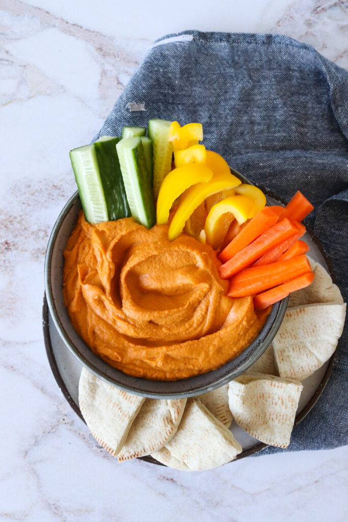 Hummus Med Bagt Peberfrugt - Opskrift På Hummus