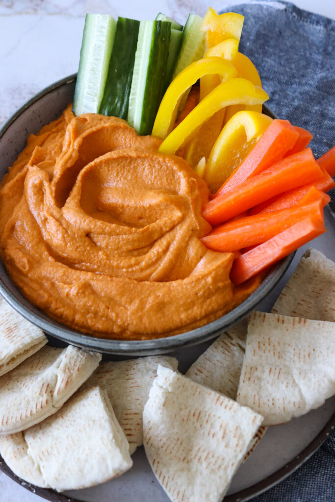 Hummus Med Bagt Peberfrugt - Opskrift På Hummus