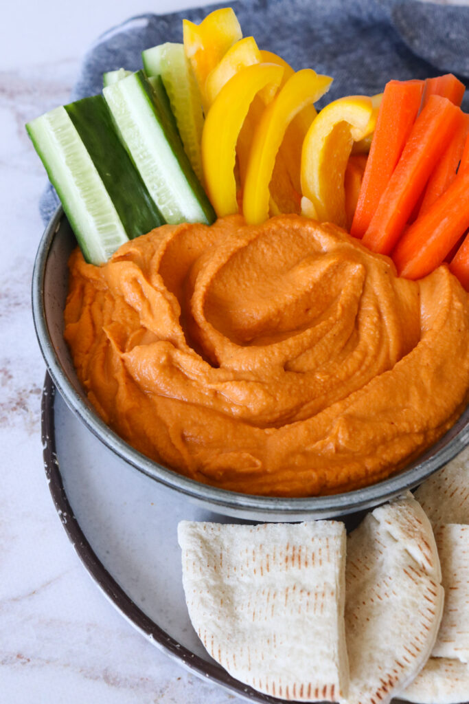 Hummus Med Bagt Peberfrugt - Opskrift På Hummus