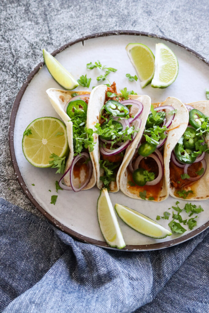 Braiserede Svinekæber - Bløde Tacos Med Svinekæber