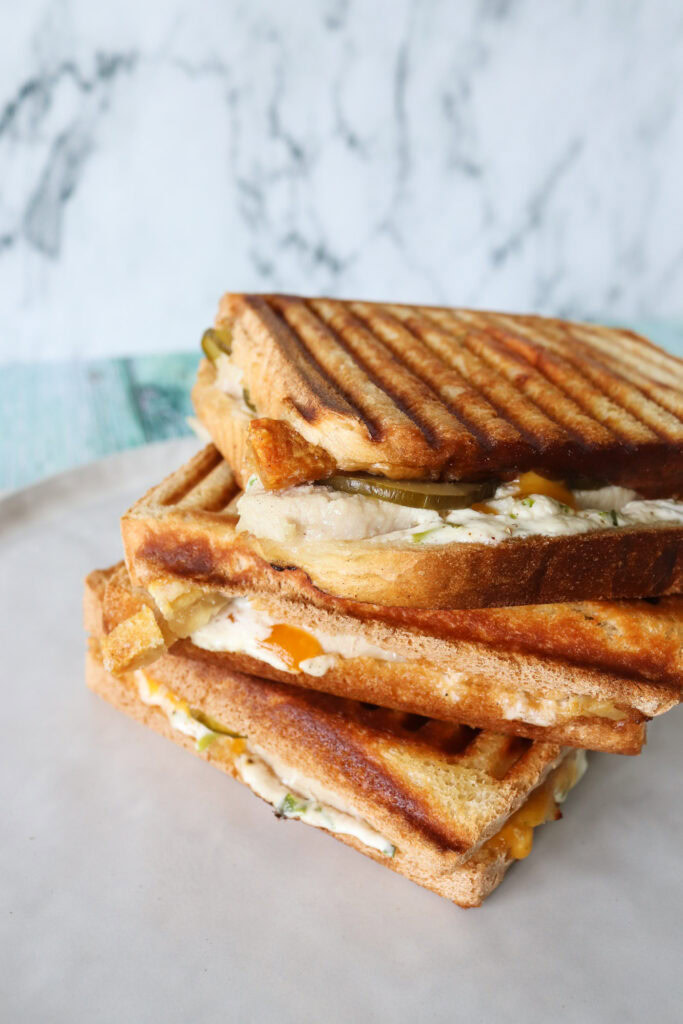 Flæskestegssandwich - Den Bedste Toast Med Flæskesteg