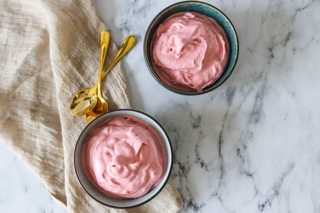 Lækker Cremet Softice På 5 Minutter Men Vanilje, Jordbær Og Banan