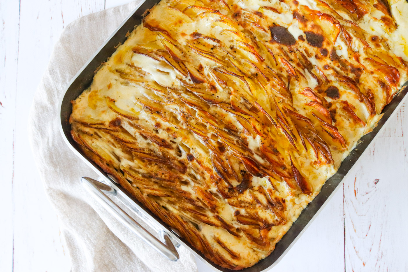 Flødekartofler Med Pikantost