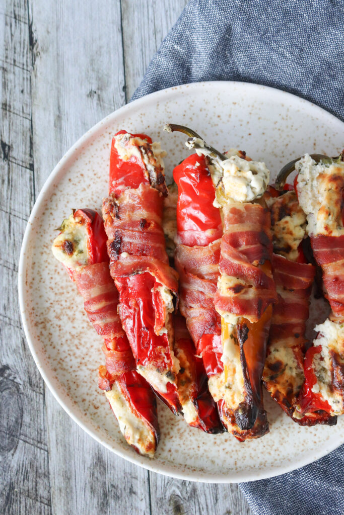 Fyldte Snackpeber Med Flødeost Og Bacon - Perfekt Tilbehør