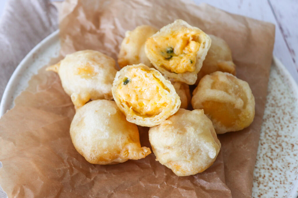 Chili Cheese Tops - Hjemmelavede Ostekugler Med Cheddar