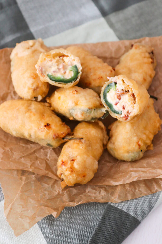 Jalapeño Poppers - Fyldte Jalapeños Med Flødeost, Cheddar Og Bacon