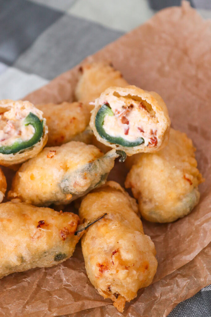 Jalapeños Popper - Fyldte Jalapeños Med Flødeost, Cheddar Og Bacon