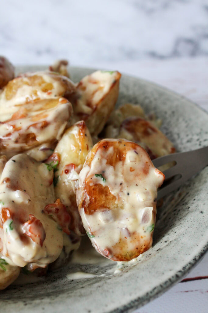 Ovnbagte Kartofler I Baconsauce