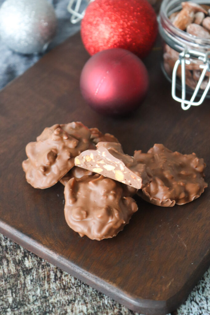 Juleslik Med Saltede Mandler Og Chokolade - Hjemmelavet Juleslik