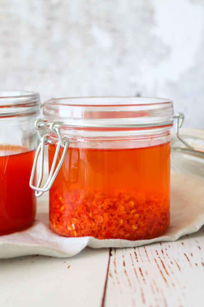 Hjemmelavet Persilleolie og Hjemmelavet Chiliolie På 2 Måder