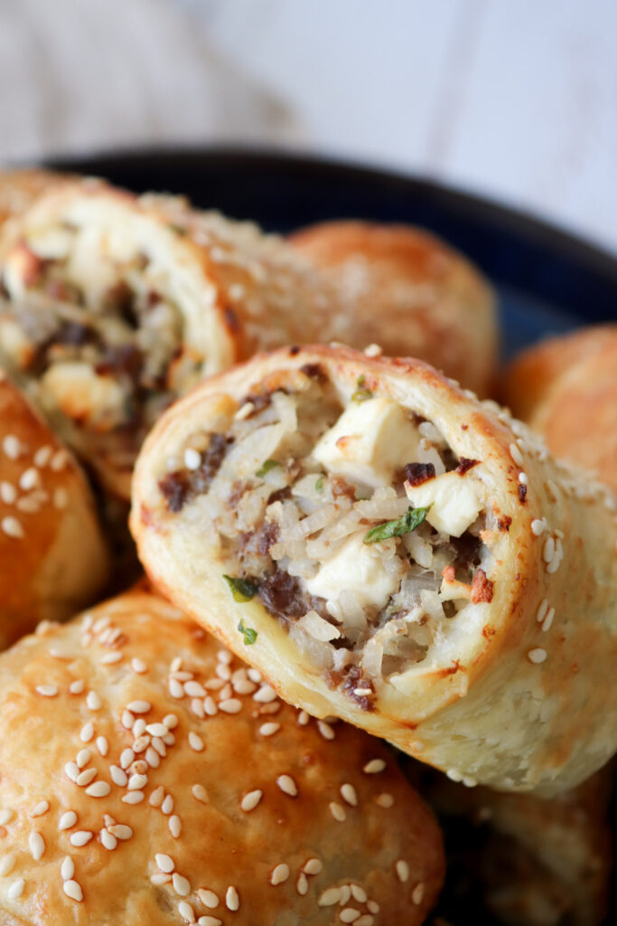 Græsk Farsbrødshapsere - Butterdejshapsere Med Oksekød Og Feta