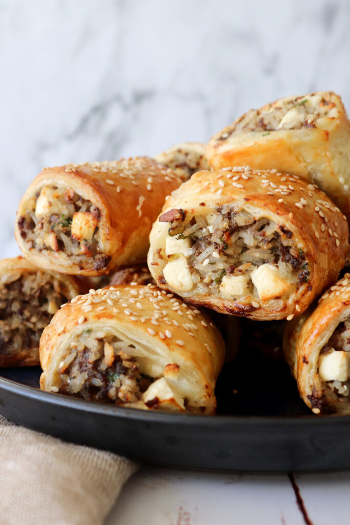 Græsk Farsbrødshapsere - Butterdejshapsere Med Oksekød Og Feta