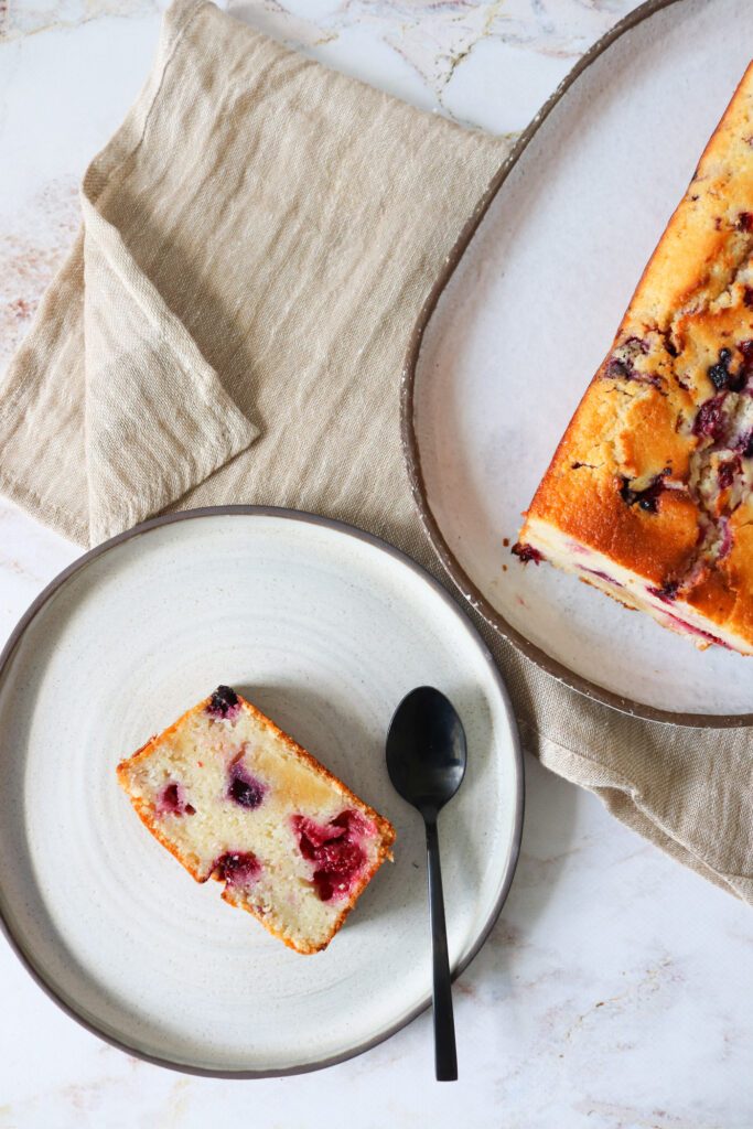 Citronkage Med Marcipan Og Bær - Hjemmelavet Citronkage