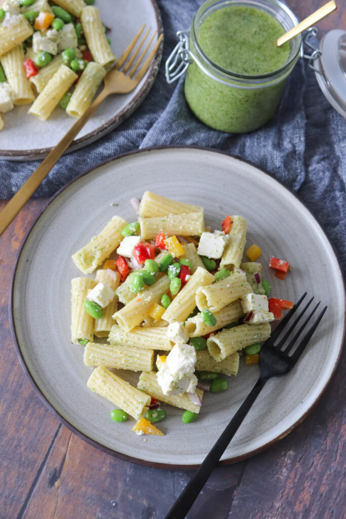 Pastasalat Med Hjemmelavet Pesto