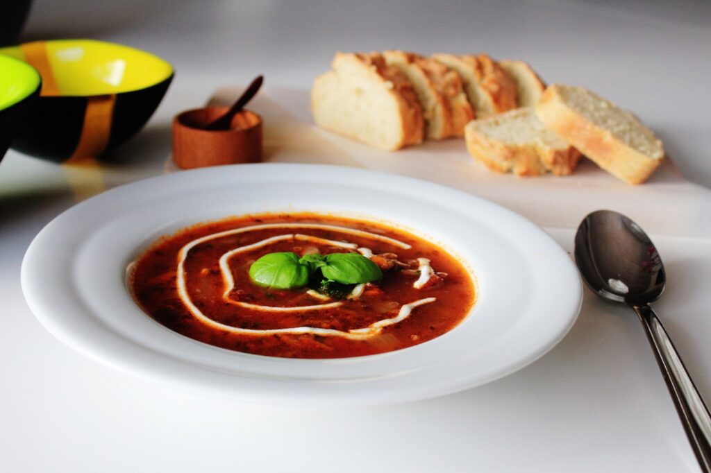 Tomatsuppe Med Oksekød - Hjemmelavet Suppe Med Oksekød