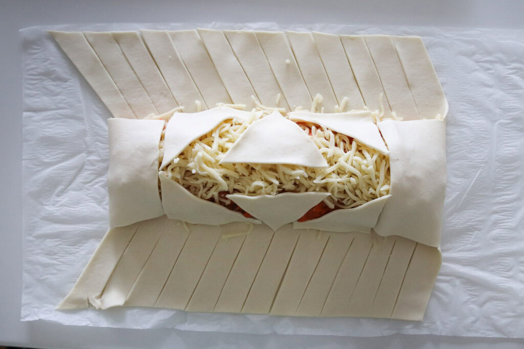 Butterdejsstang med pizzafyld