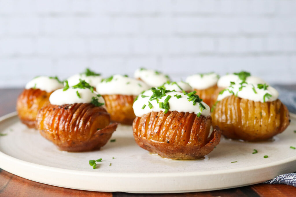 Hasselback Kartofler I Andefedt - Opskrift På De Bedste Hasselback Kartofler