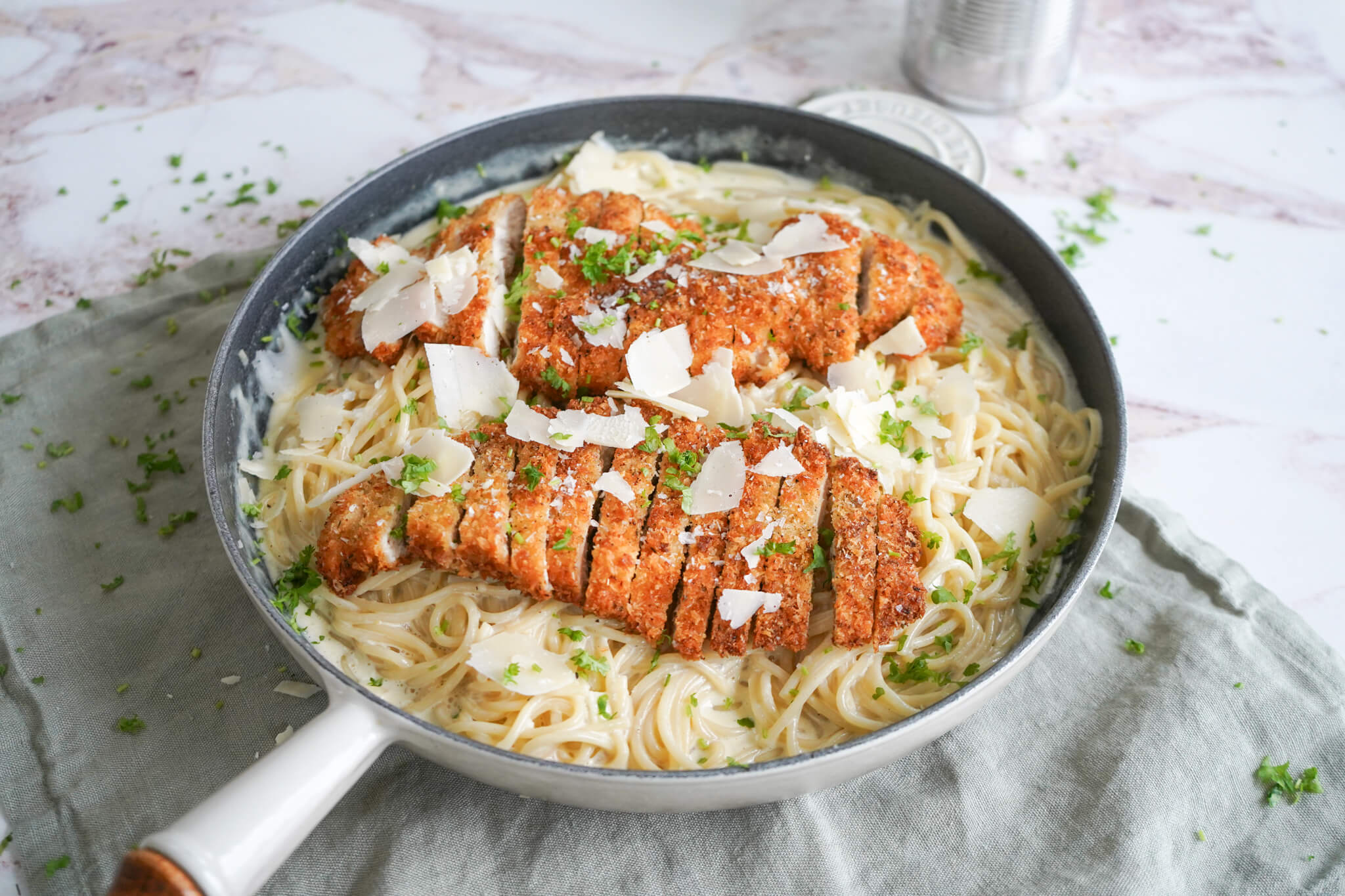 Pasta alfredo med sprød kylling