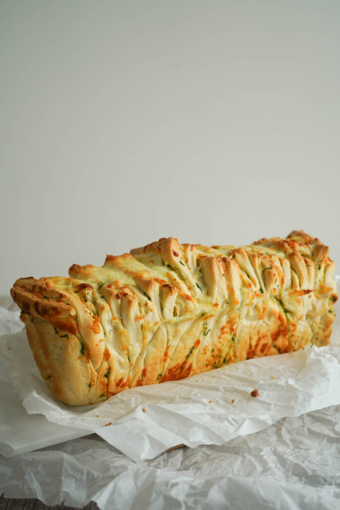 Pull apart brød med hvidløg og ost