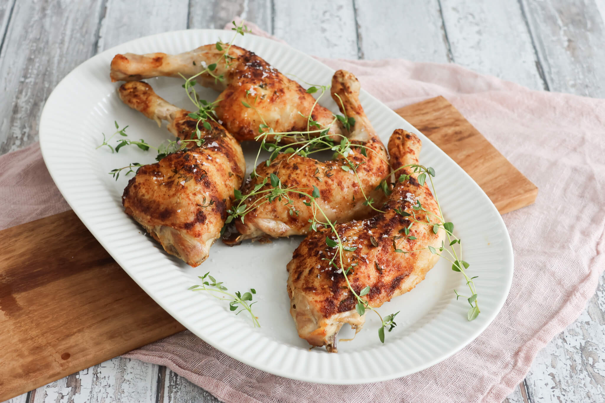 Hele kyllingelår i airfryer