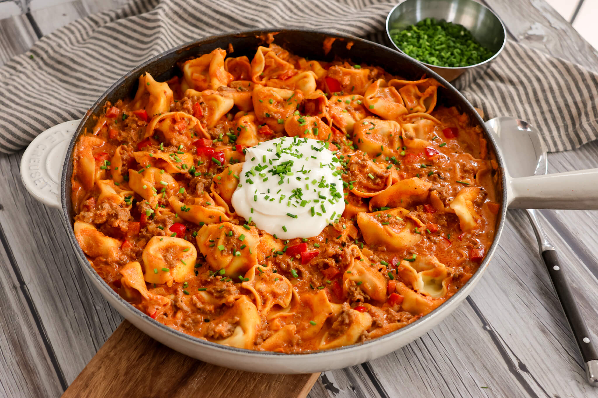 Tortellini i cremet tacosauce